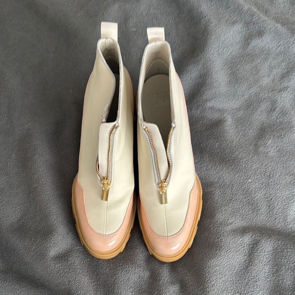 Sorel Stylish Cream and Pink Women's Boots